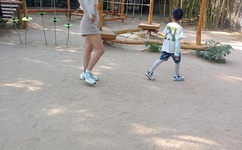 风情艳主调教朋友圈变态